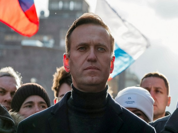 Biden administration imposes sanctions, visa restrictions on four Russians linked to poisoning of Alexei Navalny