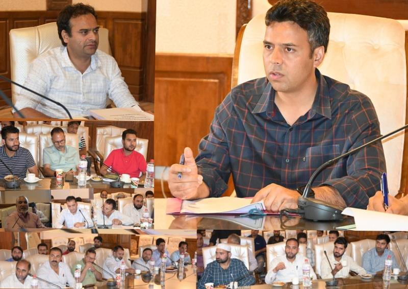 DEO Kulgam inaugurates Training programme for ROs/ AROs