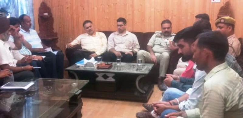 DC Rajouri reviews Shri Baba Budha Amarnath Ji Yatra arrangements at Sunderbani