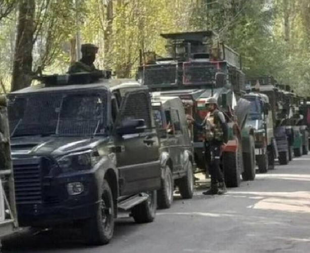 RajouriEncounterUpdate: 2-3 terrorists fear hidden, 3 soldiers injured