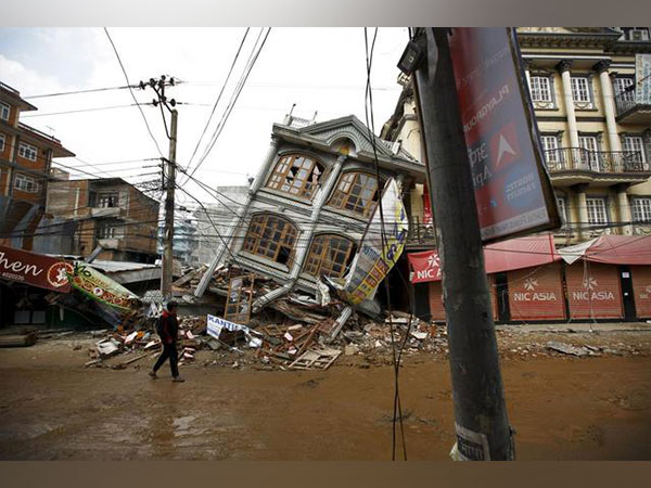A powerful 6.4-magnitude Earthquake hits Nepal: 129 dead & more than 500 injured