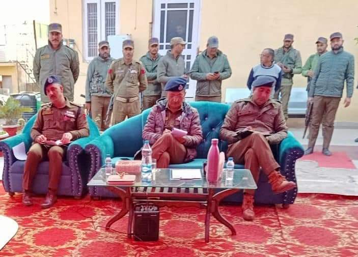SSP Udhampur visits Police Station Chenani; interacts with field officers and Jawans