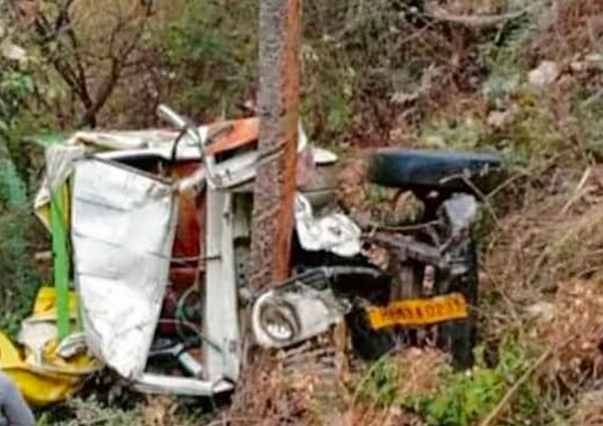 6 Kulgam workers dead as many injured in Shimla road accident