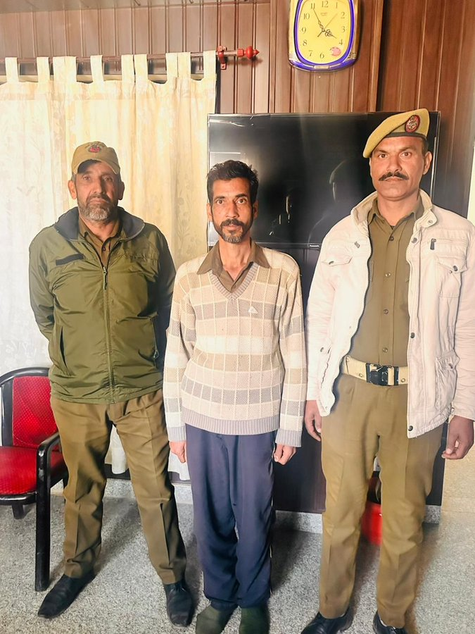 Absconder nabbed in Rajouri: Evading arrest since 2015