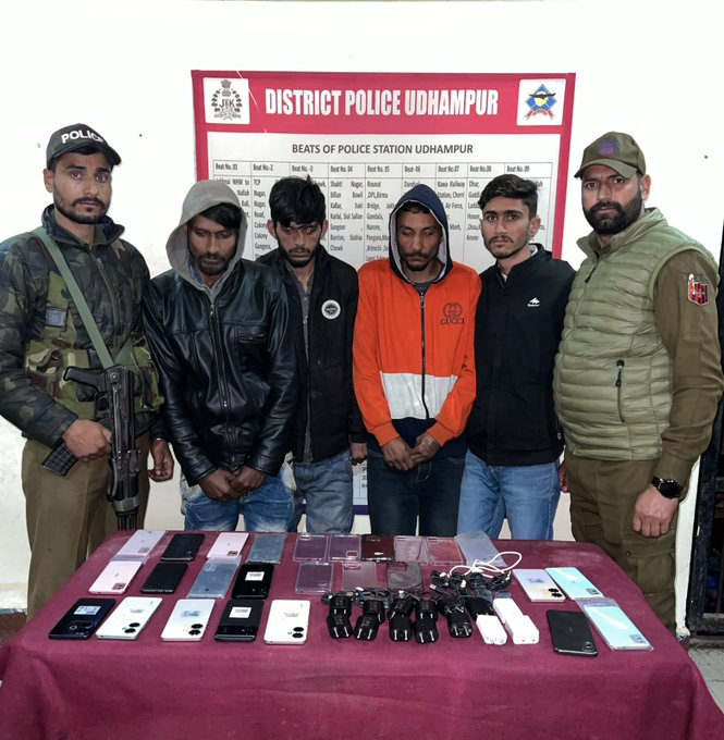 Theft case solved by Udhampur Police: 04 accused arrested, stolen property recovered