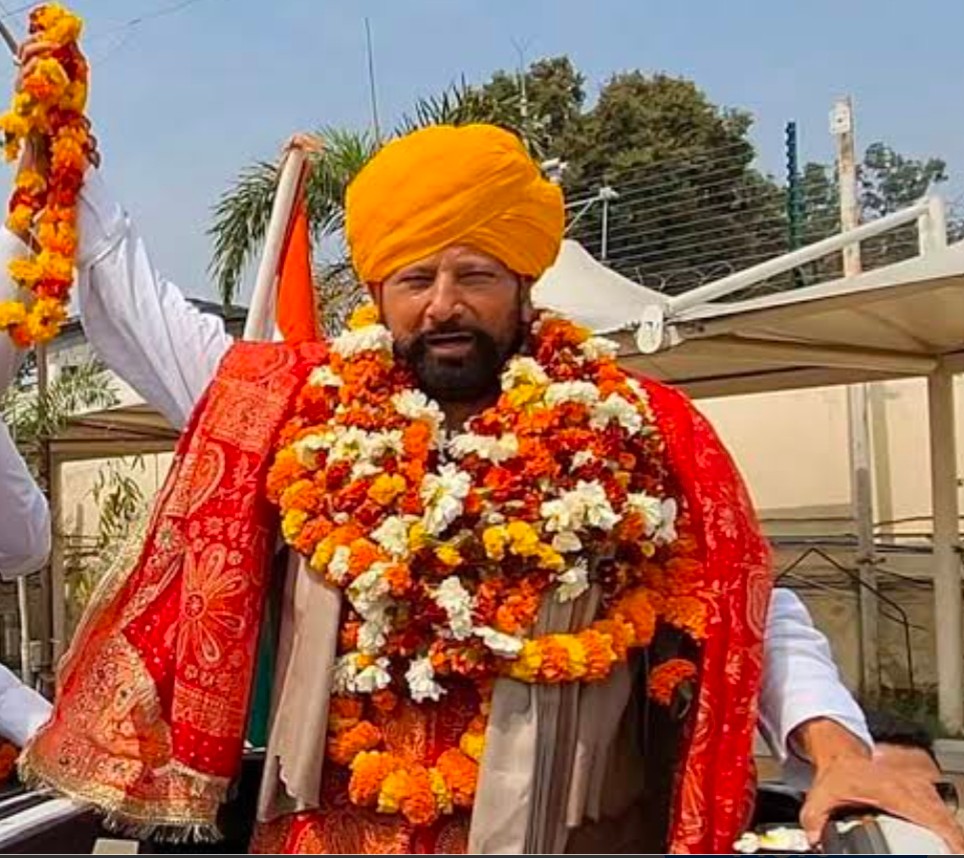 FIR registered against Congress candidate Choudhary Lal Singh in Kathua