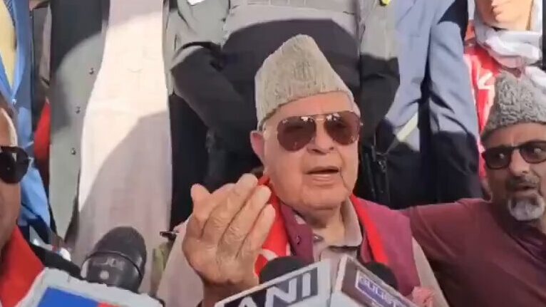 If India tries for PoK, Pakistan is also not wearing bangles, they have atom bombs: Farooq Abdullah