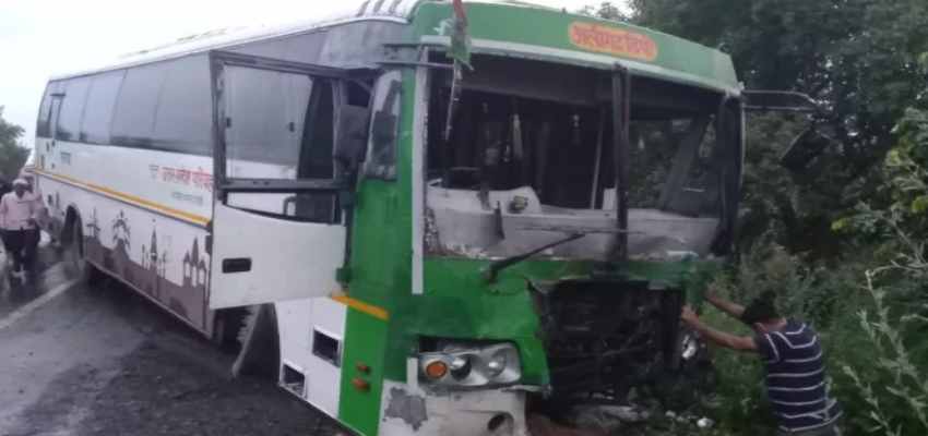 15 killed, 16 injured after bus hits van on Agra-Aligarh National Highway in UP’s Hathras