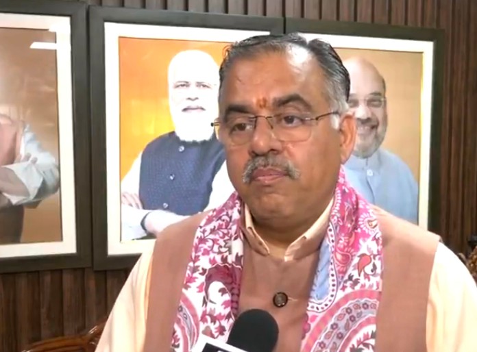 BJP National General Secretary Calls NC’s Resolution on Article 370 “Unconstitutional”