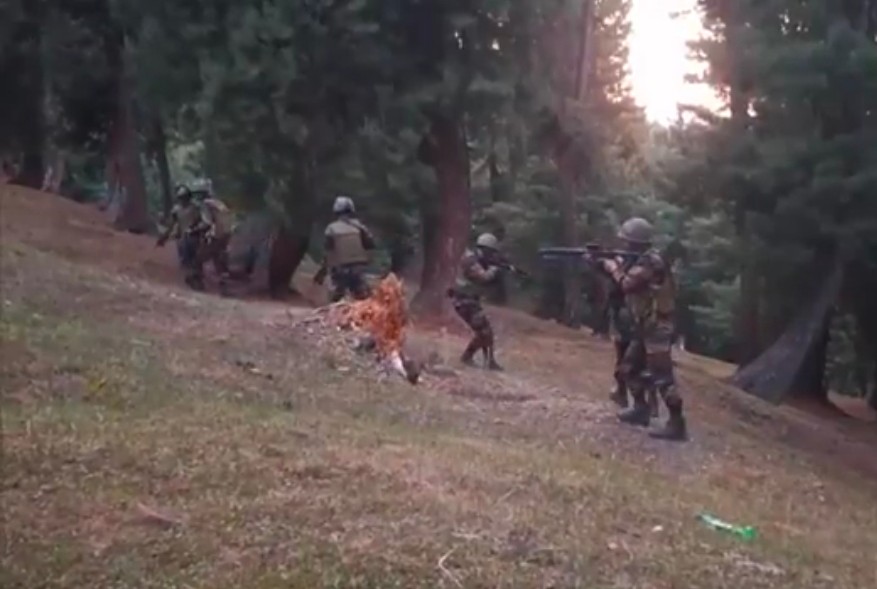 Flash: Security Forces Neutralize Terrorist in “Operation Rajpura” Sopore; Search Operation Underway