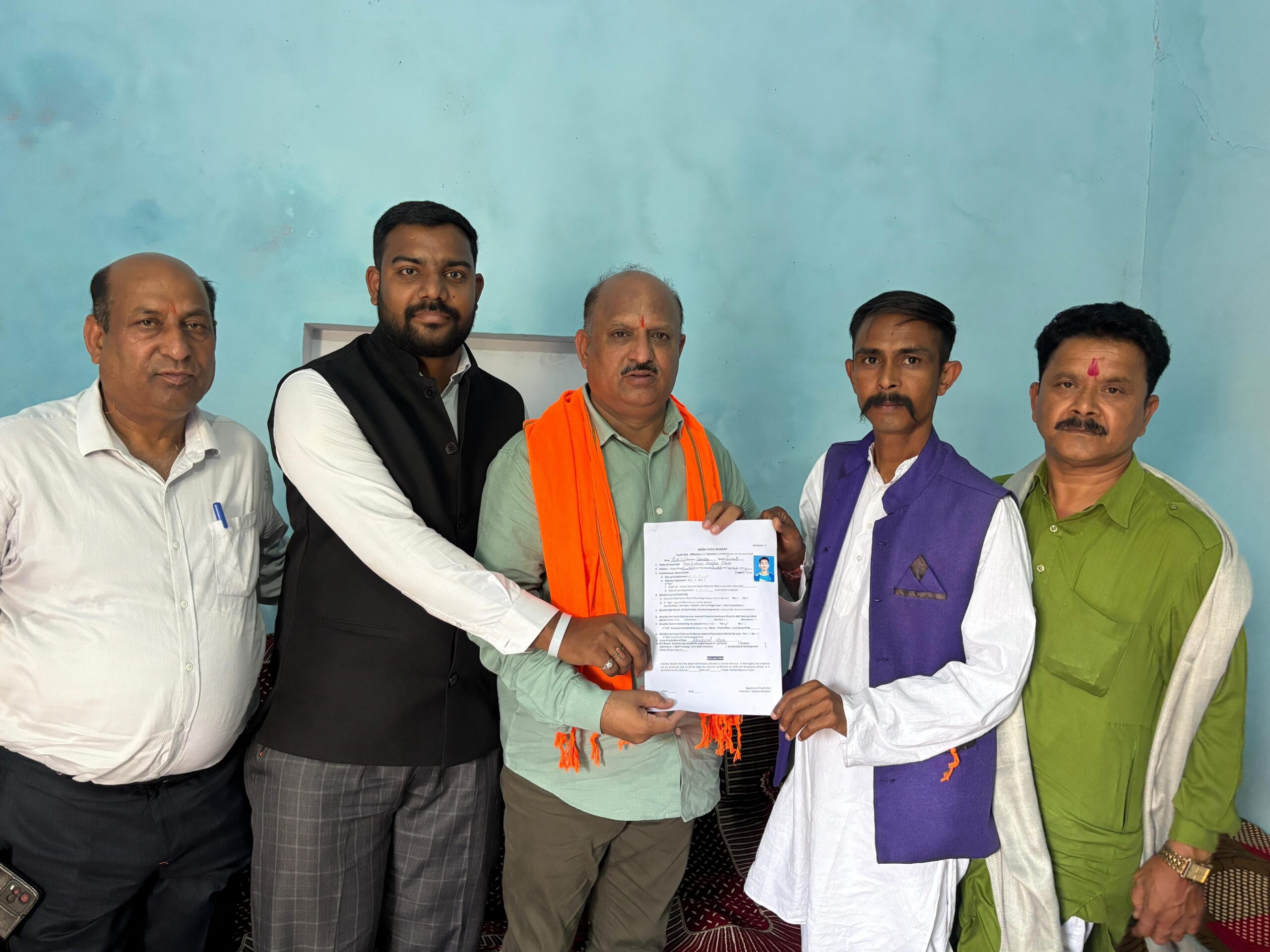 MLA Ramgarh Dr. Devinder Kumar Manyal Receives 50+ Youth Club Registration Forms Under MY Bharat Initiative
